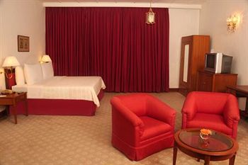 Clarkes Hotel, A Grand Heritage Since 1898 4*