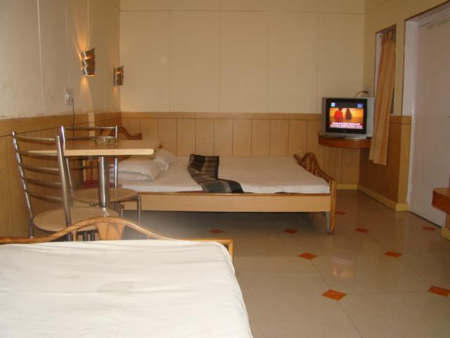 Hilltop Inn