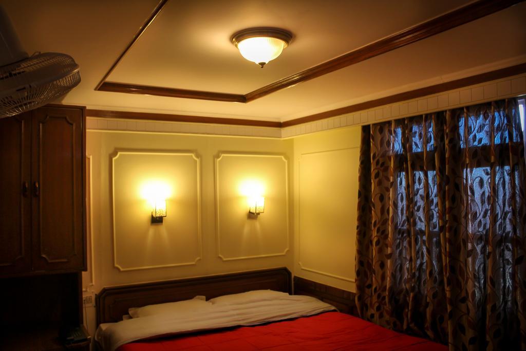 Inn Hilltop