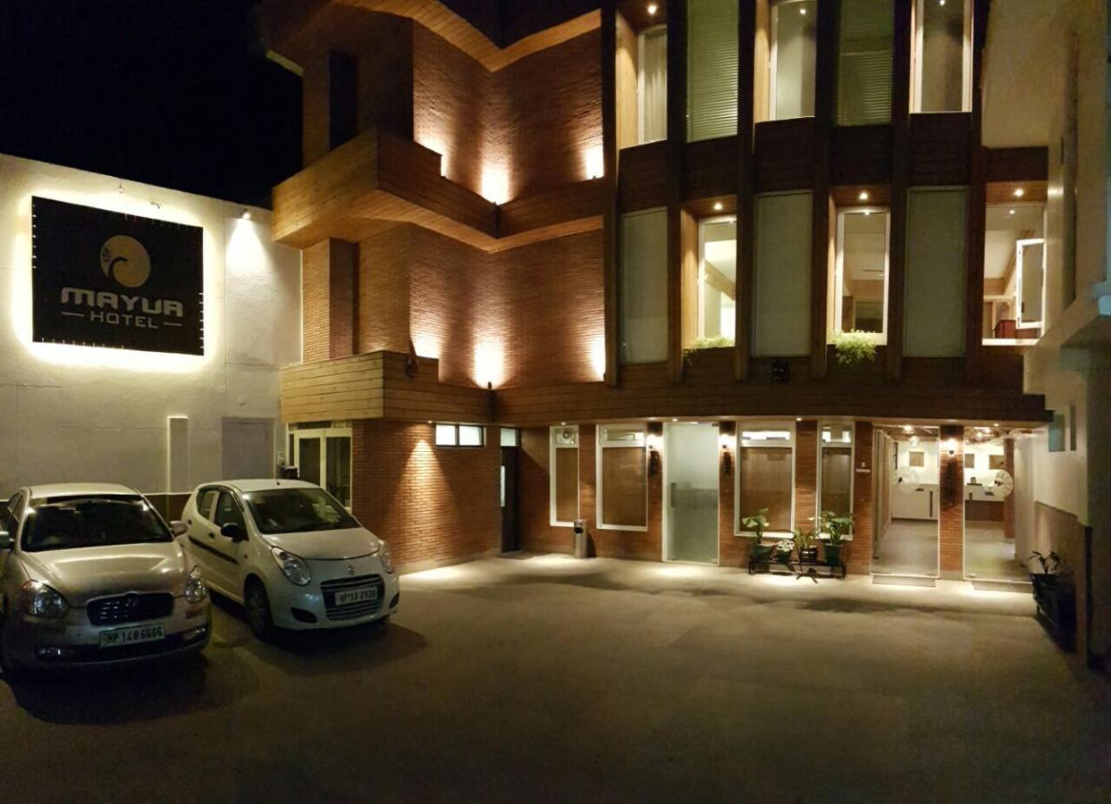 Mayur Bar And Restaurant Hotel