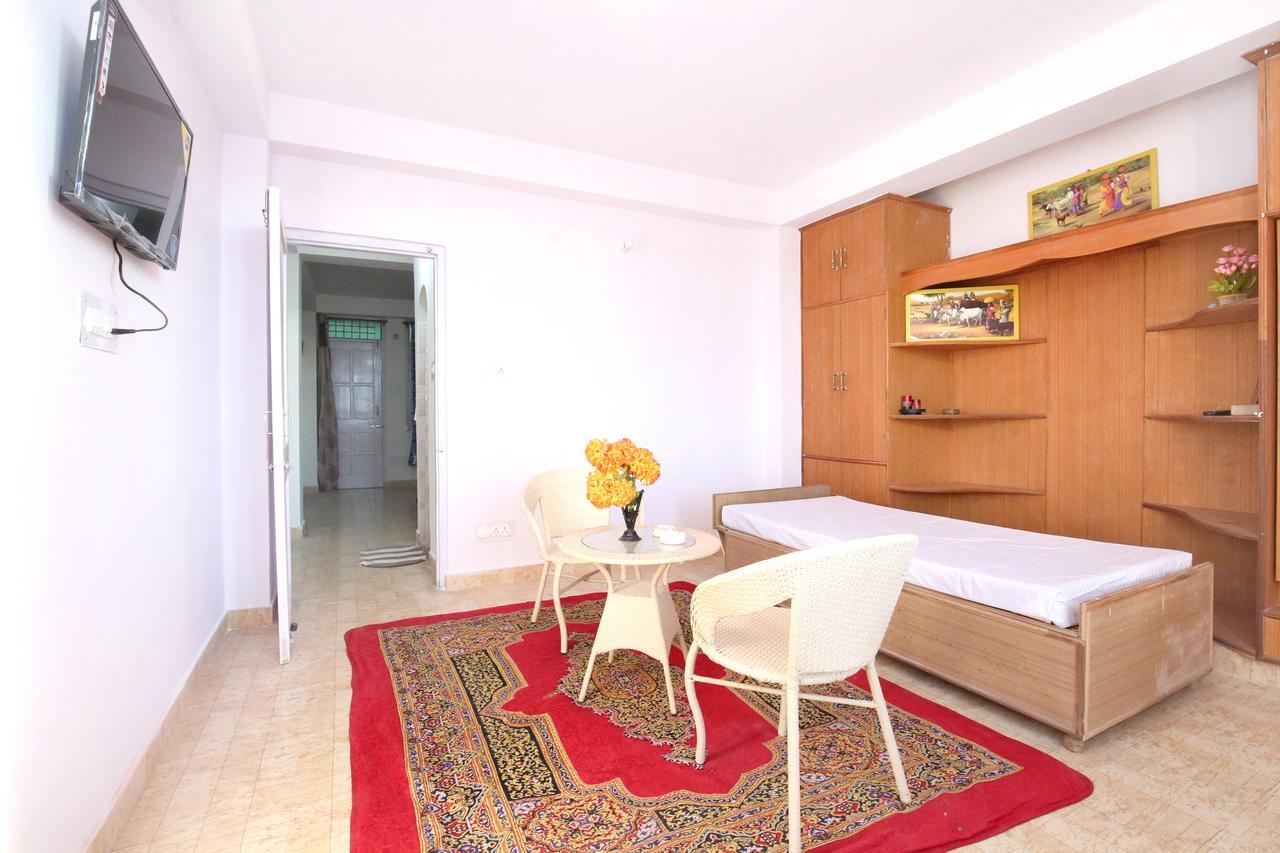 Oyo 10986 1bhk Red Velly Kasumpti Main Market * Shimla