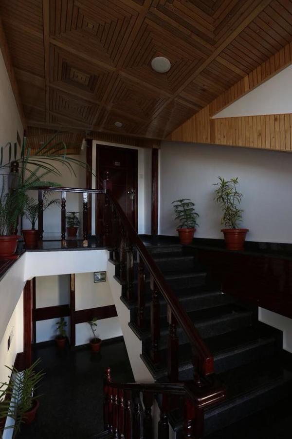 The Grand White By Parfait 3* Shimla