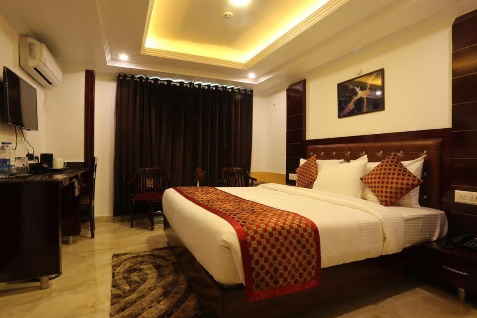 Hotel The Grand White By Parfait Shimla