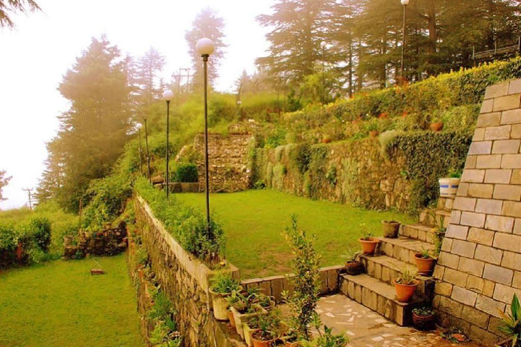 Hotel Deepwoods Shimla