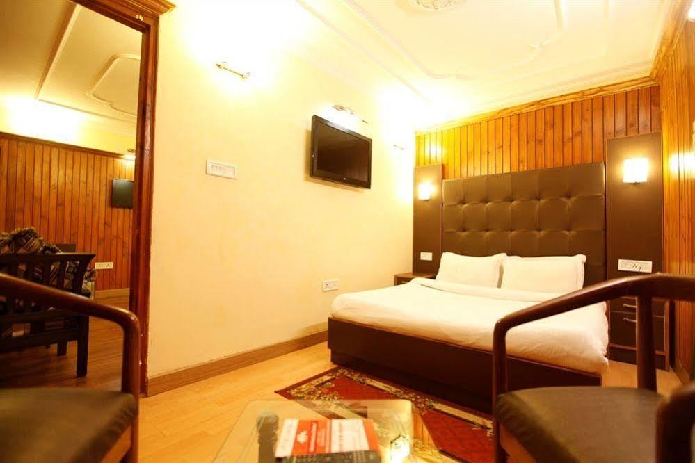 Bridge View Regency Hotel 3*