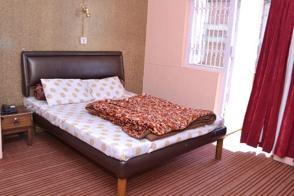 Hotel Nagsons 2*