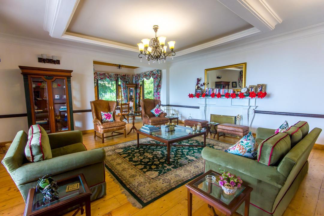Hotel Mahasu House
