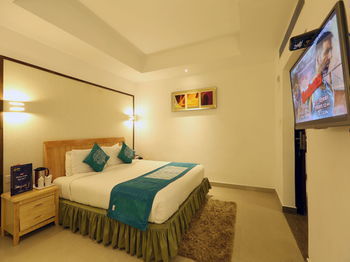 Oyo 997 Eutopia Hotel 3*