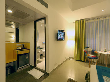 Oyo 997 Eutopia Hotel