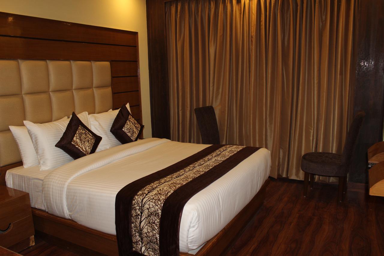 Hotel Snow Lotus 2*
