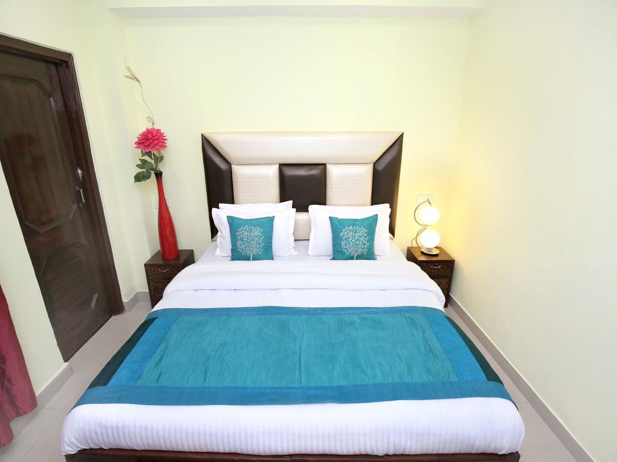 Apartment Modern 3bhk Sanjauli Market *