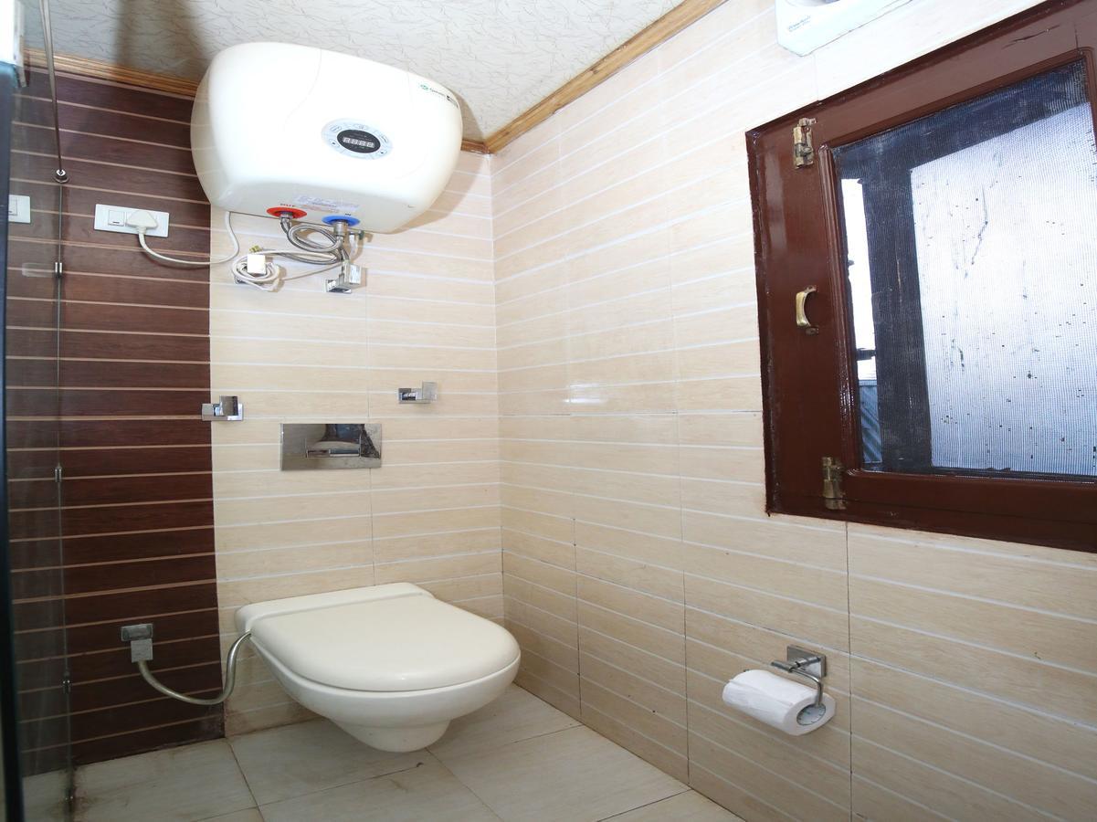 Oyo 10746 2bhk Jakhu * Shimla