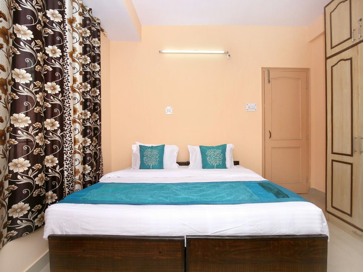 Apartment Oyo 10409 Sector 4 New