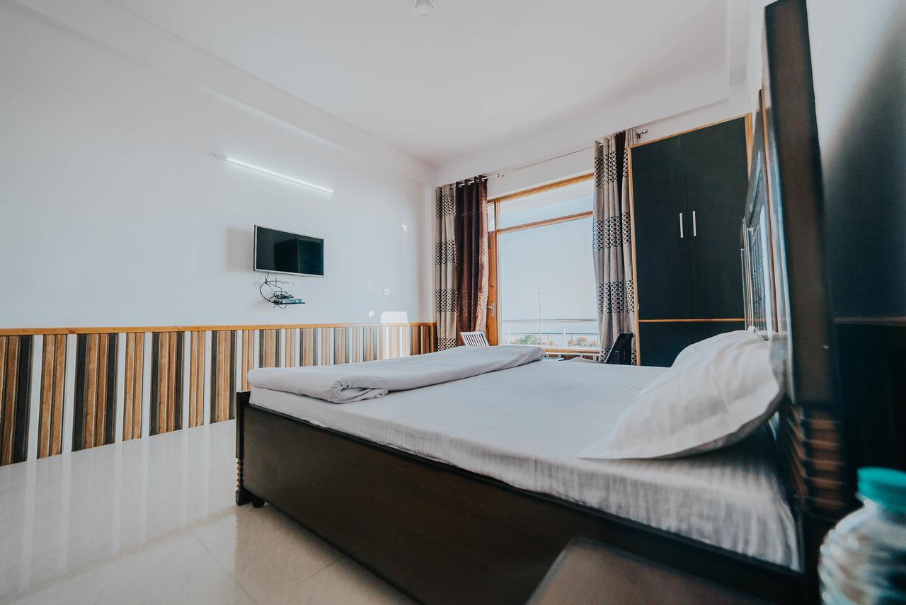 Hawk Eye Hotel Shimla