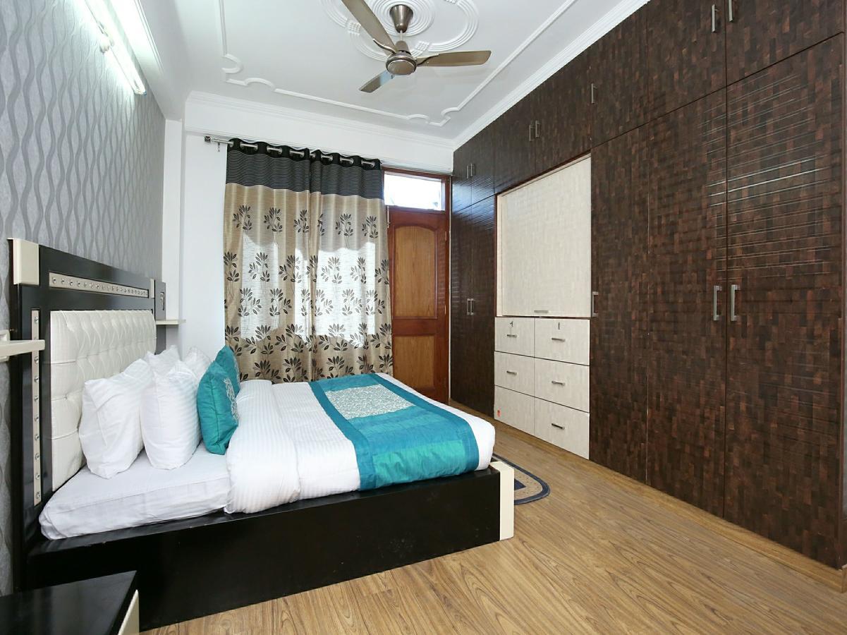 Apartment Oyo 10406 Luxury 3bhk New