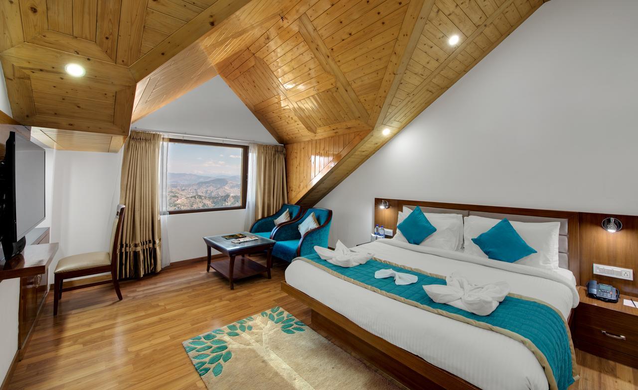 The Twin Towers 4* Shimla