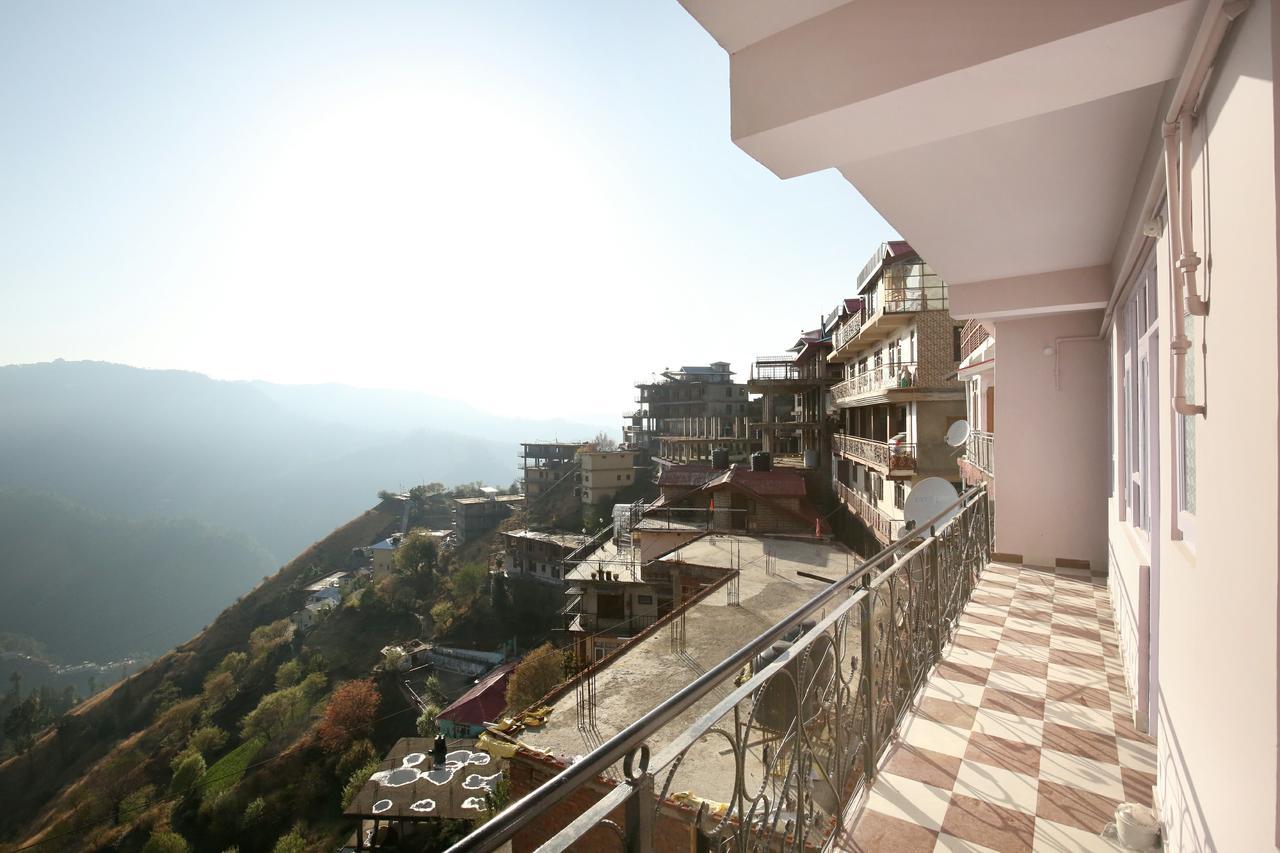 Oyo 12733 Seven Hills View Lower Bharari Apartment Shimla