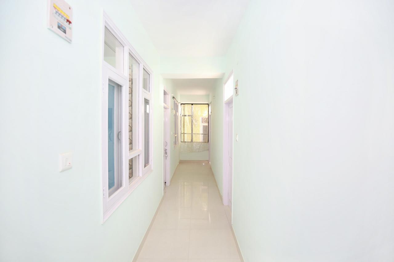 Apartment Oyo 12733 Seven Hills View Lower Bharari Shimla
