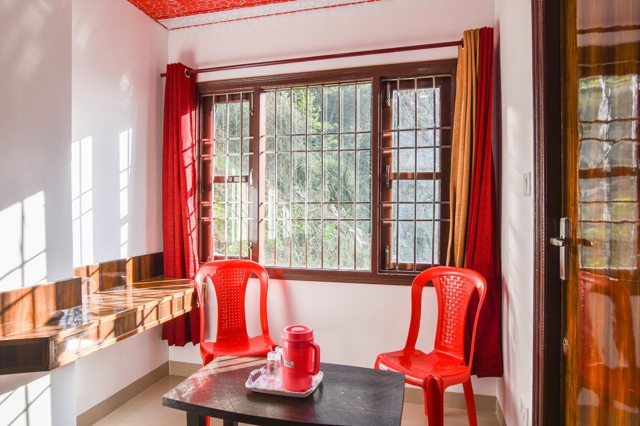 Apna Ghar Apartment *