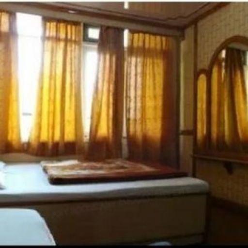 City View Hotel *