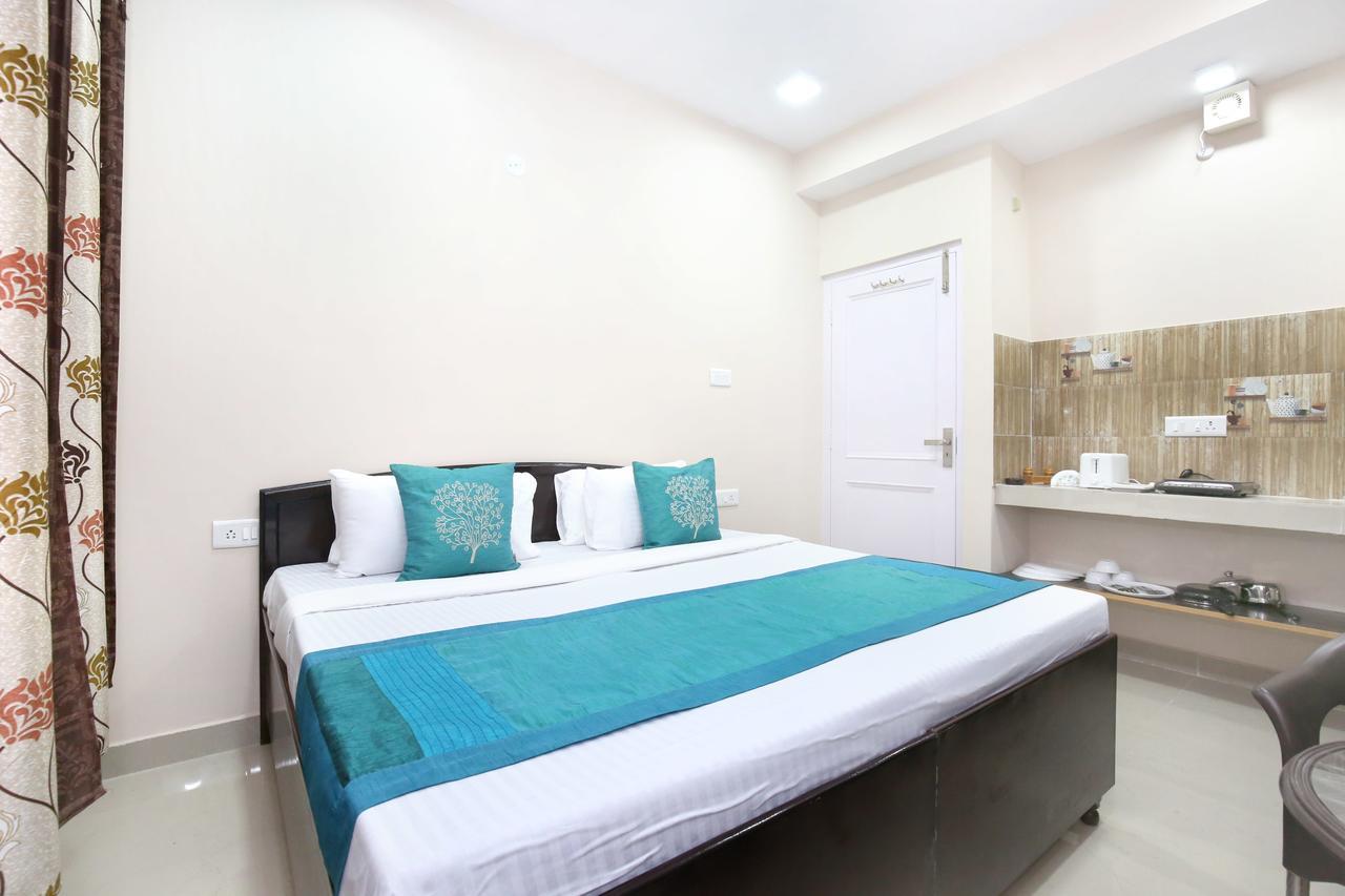 Oyo 14202 Rajinder Regency 3* Shimla