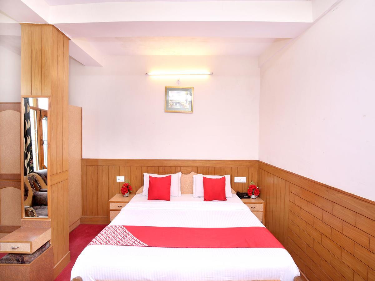 Homestay Oyo 14106 Exotic Hill View Shoghi