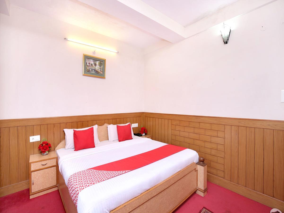 Oyo 14106 Exotic Hill View Shoghi * Shimla