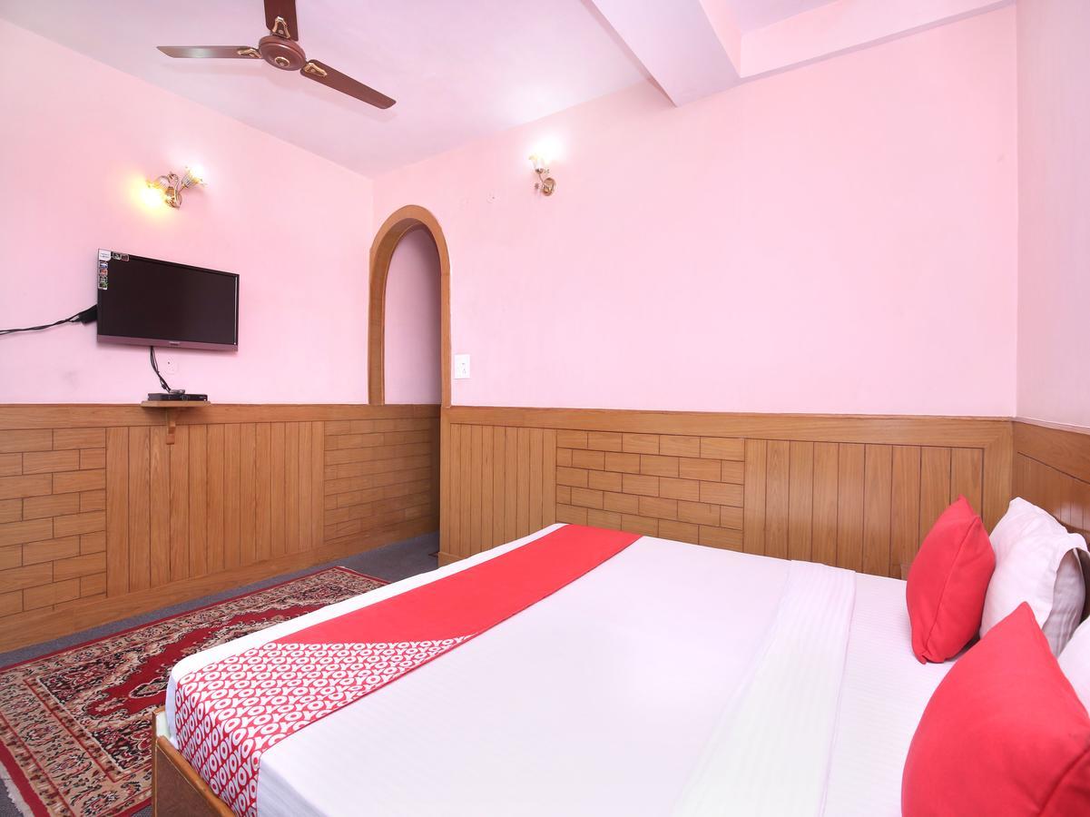 Oyo 14106 Exotic Hill View Shoghi