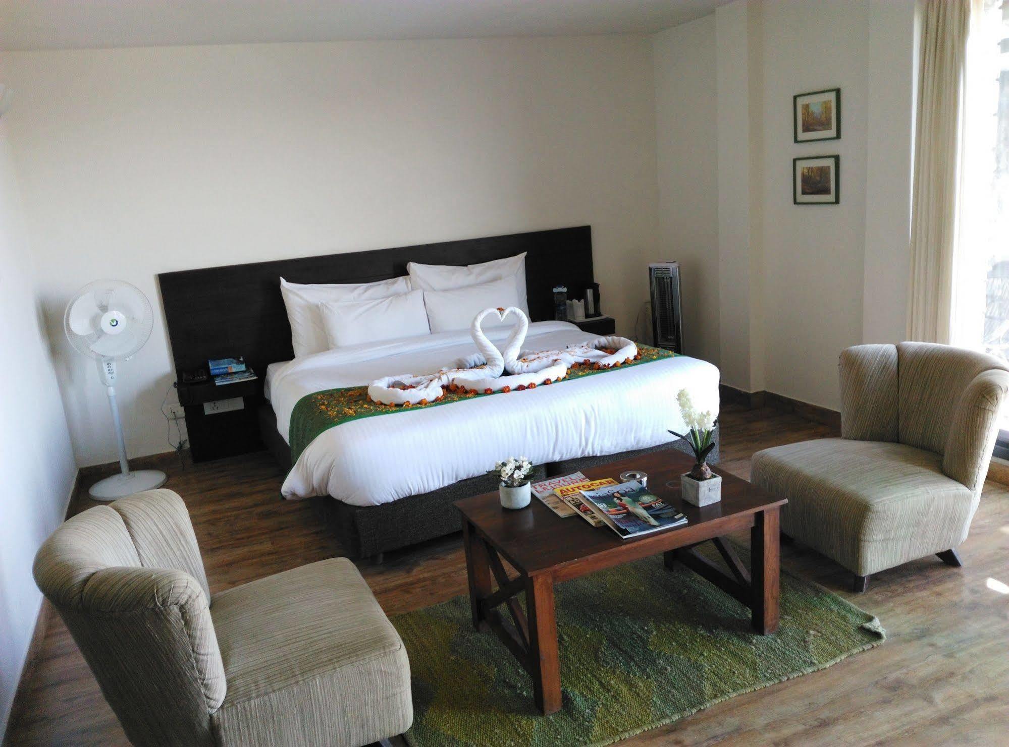 Woodsmoke Retreat Resort 4*