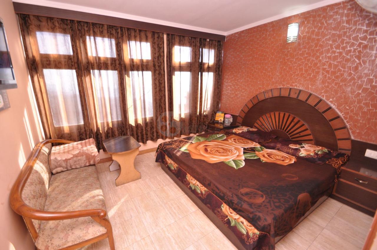 Hotel Sidharth Regency 3*