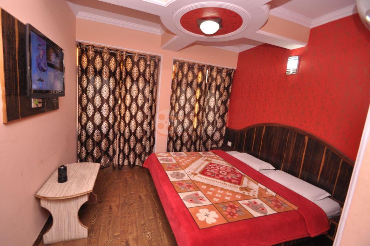 Sidharth Regency Hotel 3*