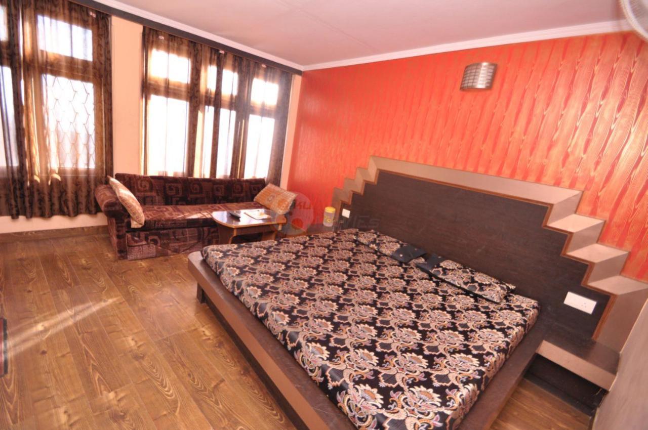 Sidharth Regency Hotel
