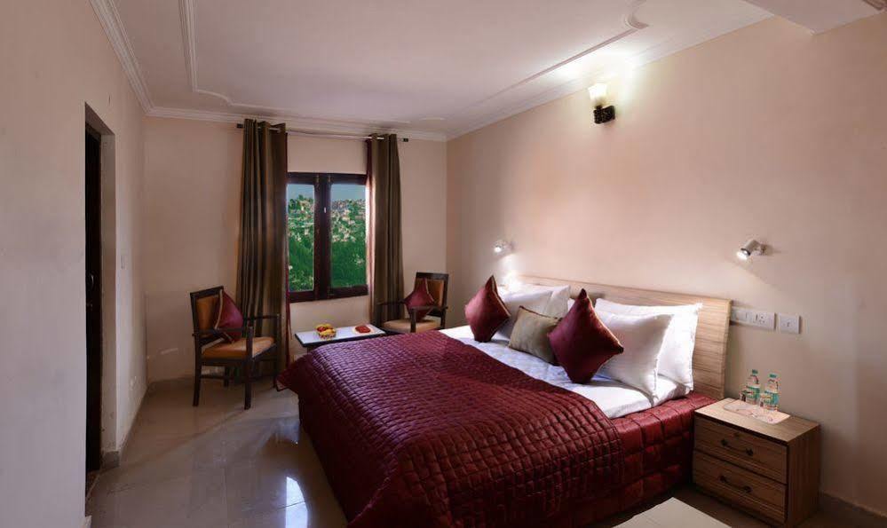 Hotel Ashiana Regency 3*