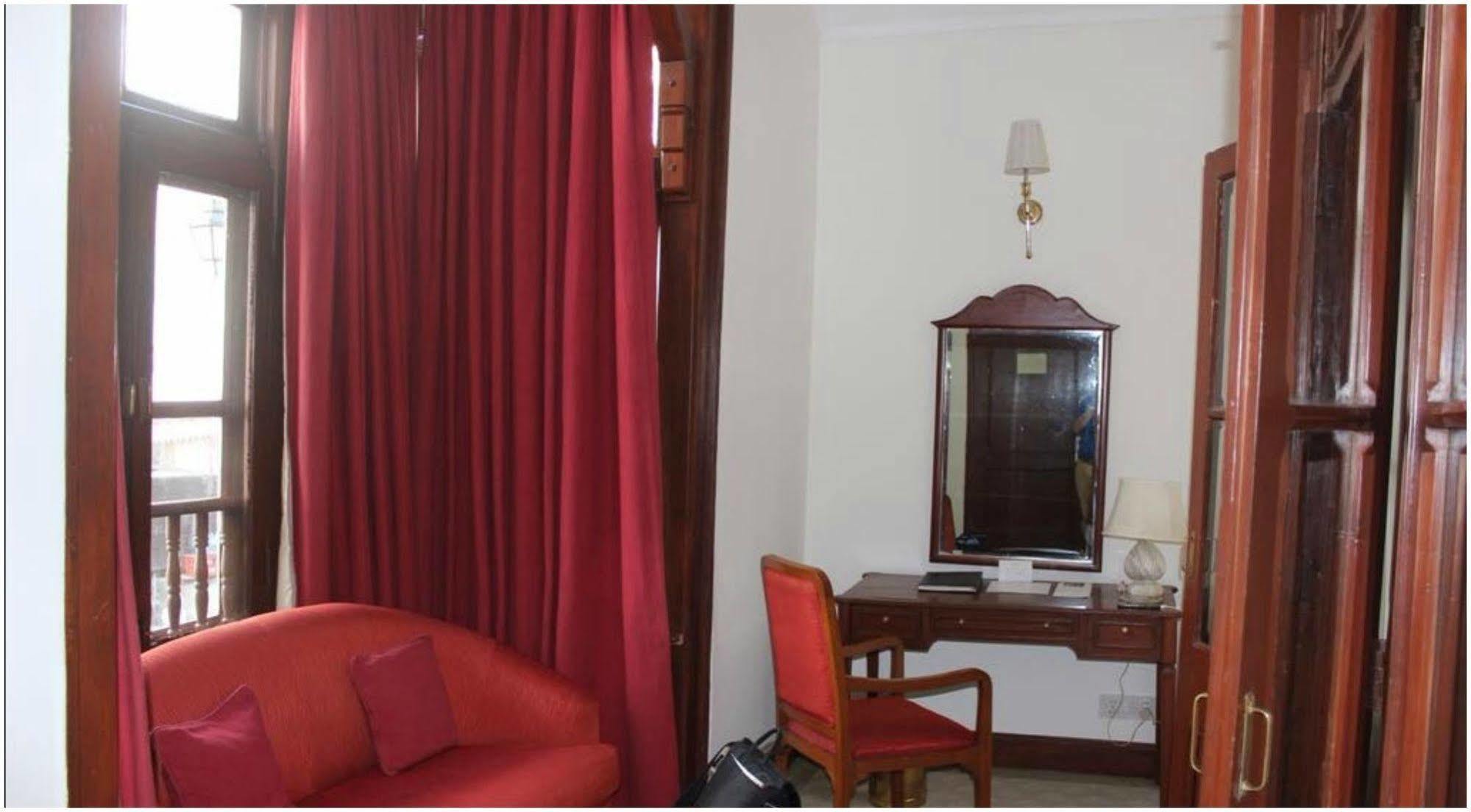 Clarkes Hotel, A Grand Heritage Since 1898