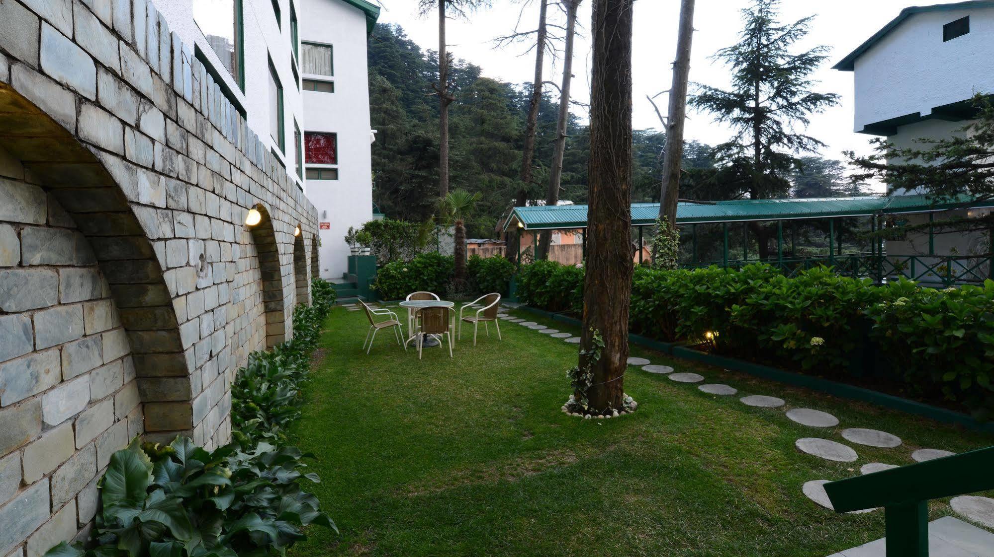 Honeymoon Hotel