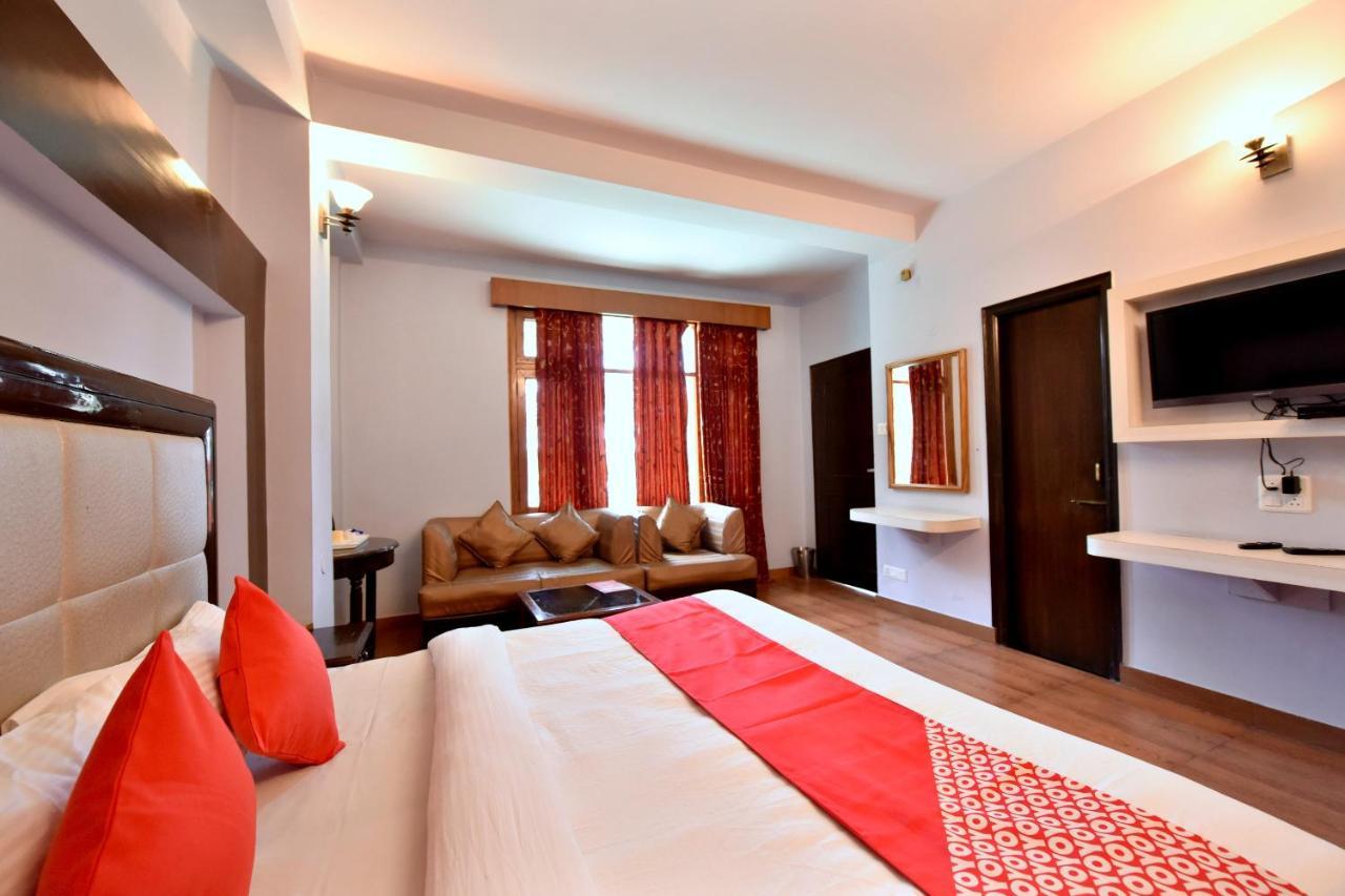Oyo 5268 Himland East 3*