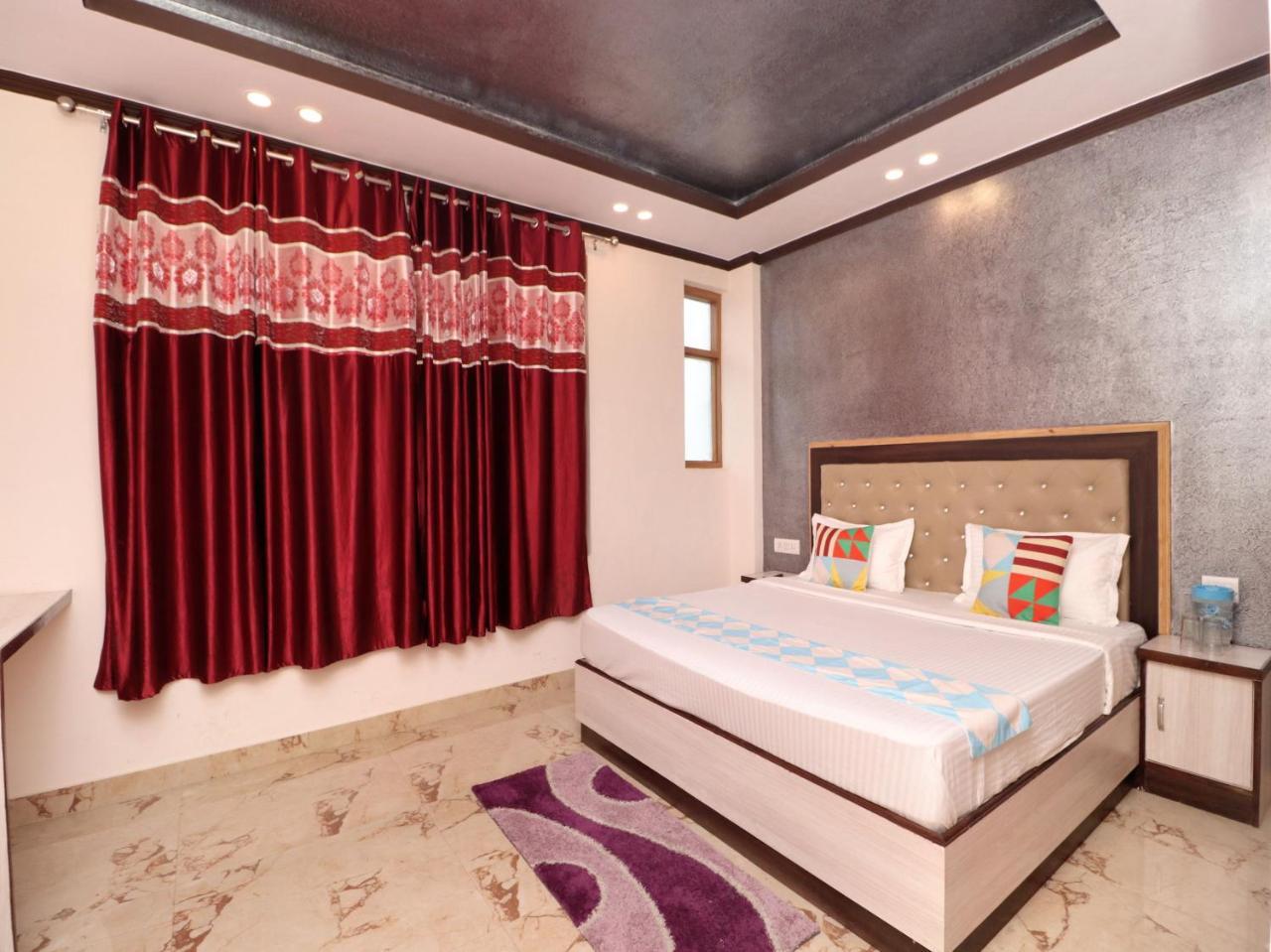 Oyo 19174 Delightful Dhalli * Shimla