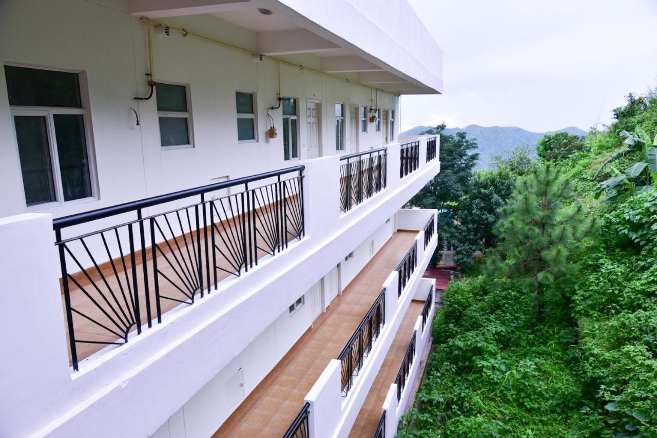 Spangle Heights Shimla, And Residences 4*