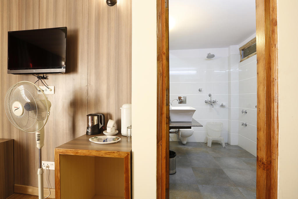 Hotel Bridge View Regency 3*