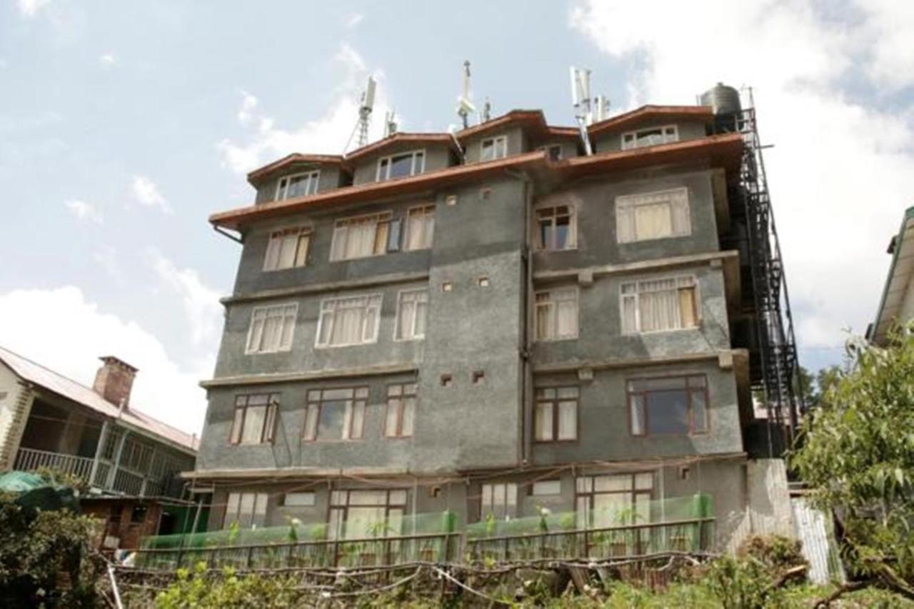 Hotel Harmony Purple Mall Road