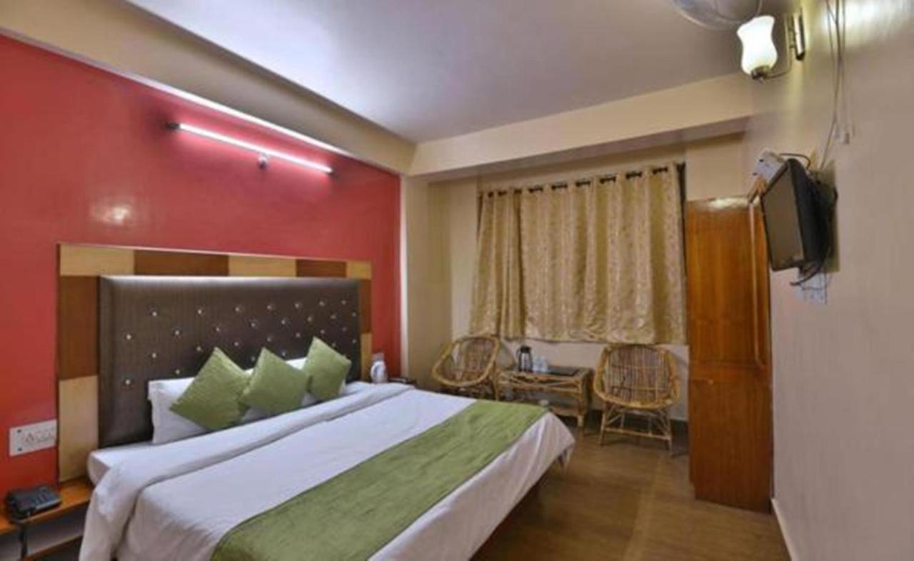 Harmony Purple Mall Road Hotel Shimla