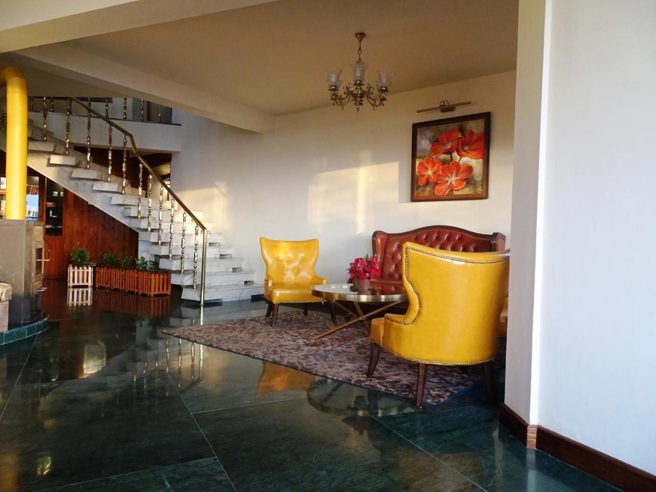 Honeymoon Hotel 3*