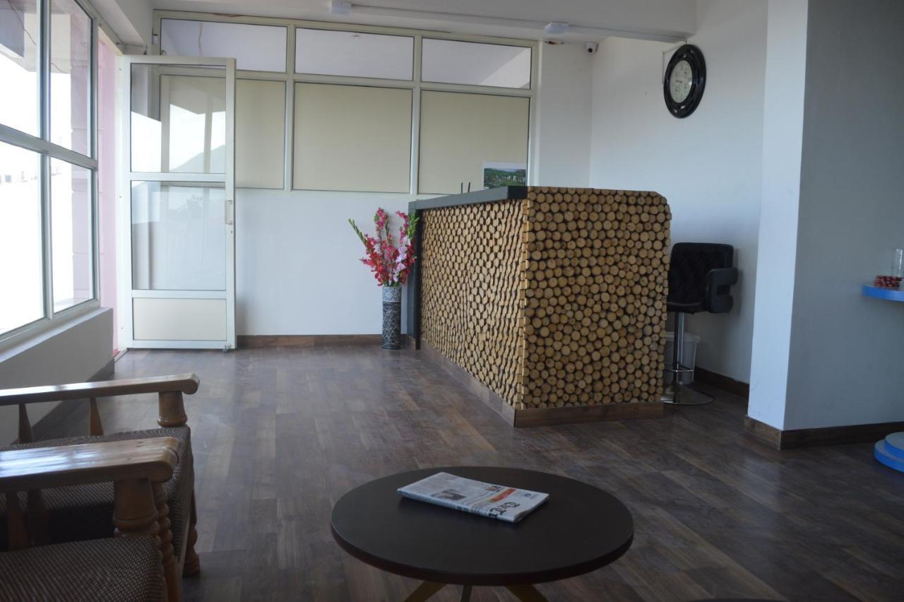 Resort Spangle Heights Shimla, And Residences