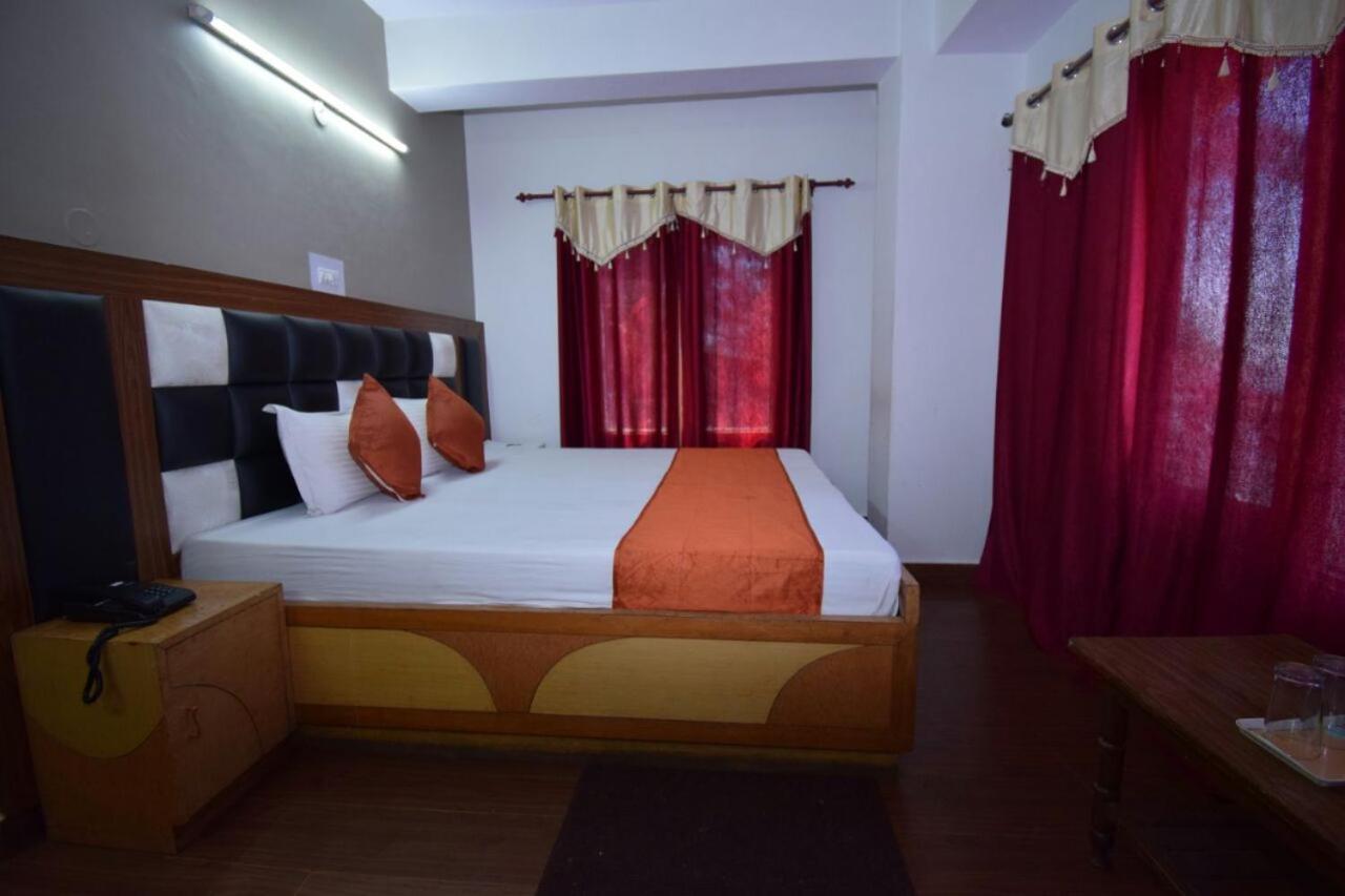 Hotel Prashant *