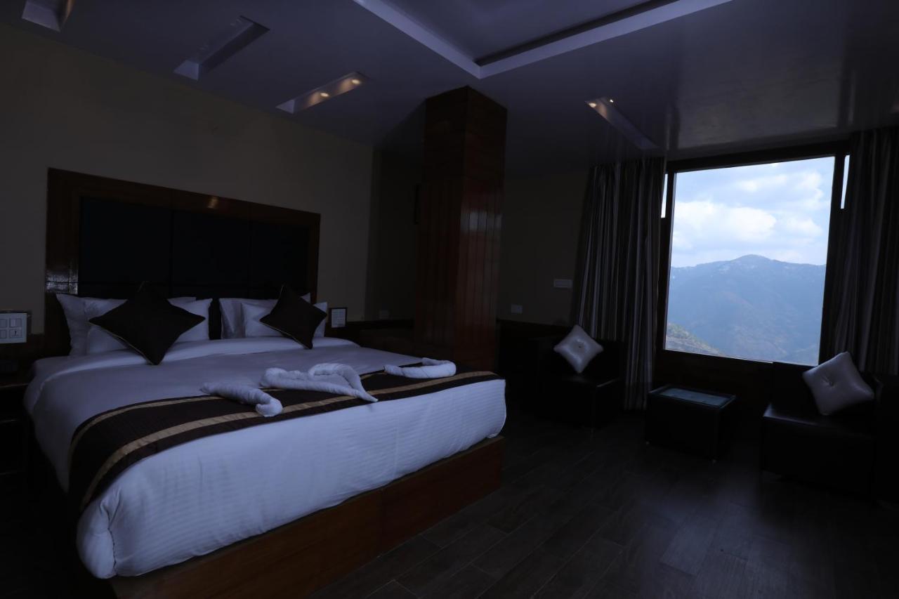 Ameera Hotel Shimla