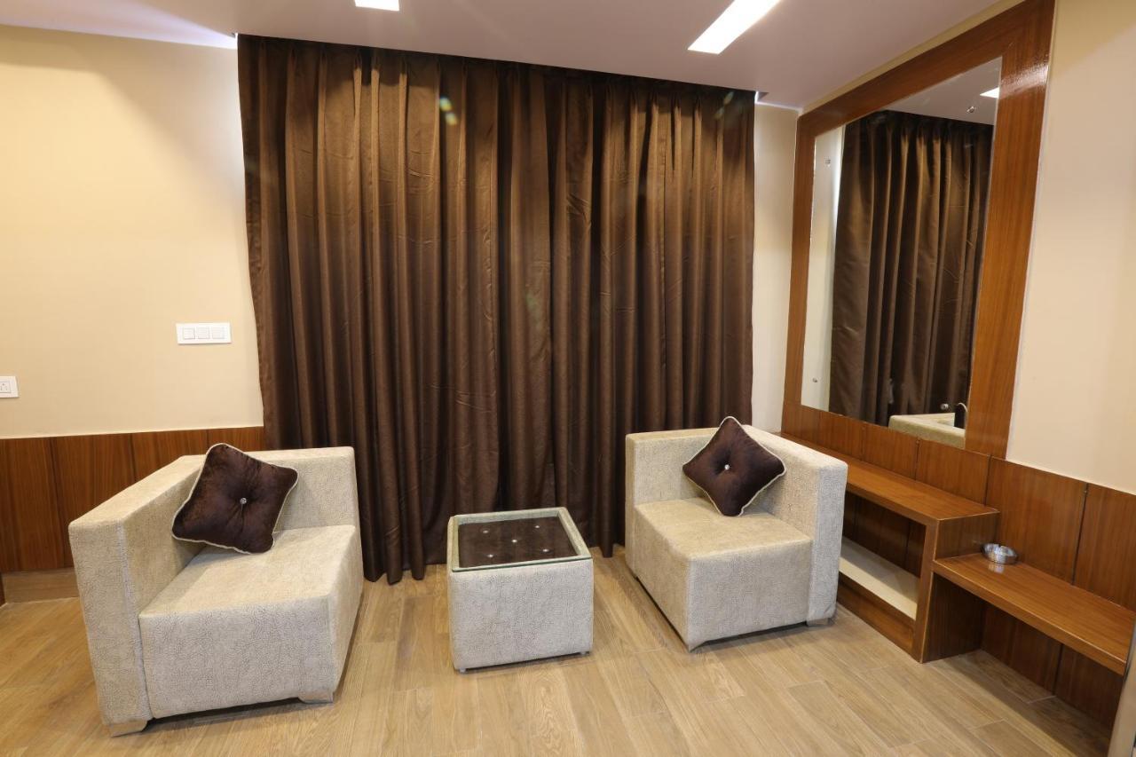 Hotel Ameera