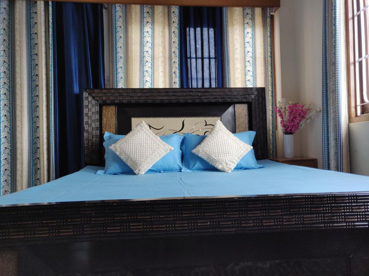 The Sharma Ashiana--holiday Bed & Breakfast *