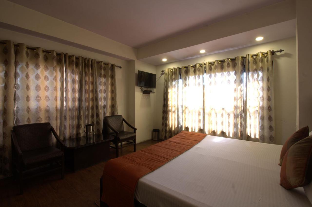 Hotel Mahamaya 3*