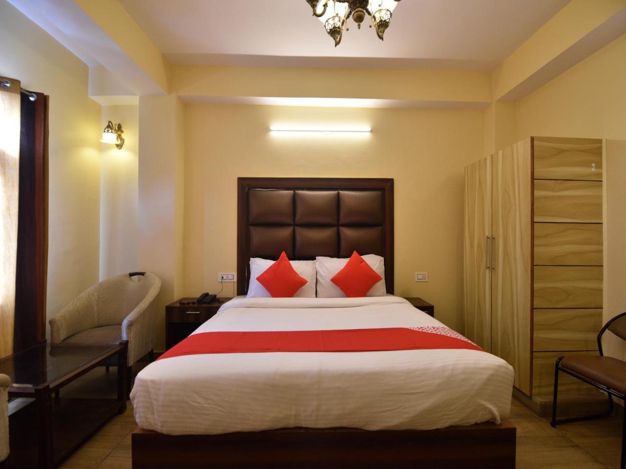 Oyo 10942 Bed & Breakfast 3*