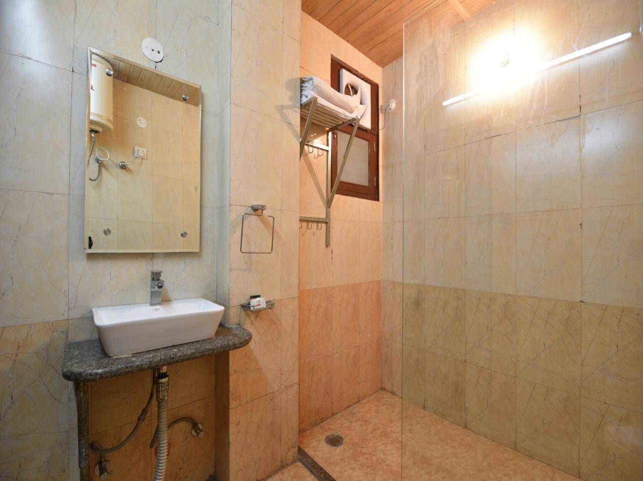 Oyo 10942 Bed & Breakfast Shimla